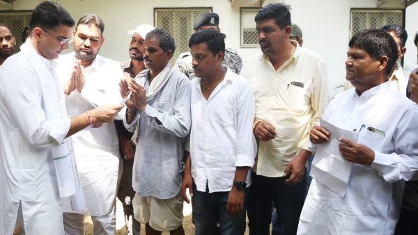 कांग्रेस अध्‍यक्ष पद पर सीएम गहलोत के इनकार पर सचिन पायलट बोले-'राजनीति में जो होता है, वह दिखता नहीं है'