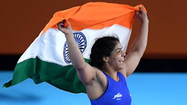 CWG 2022: भारत के खाते में आठवां गोल्ड मेडल, बजरंग पूनिया के बाद साक्षी मलिक ने भी दर्ज की ऐतिहासिक जीत