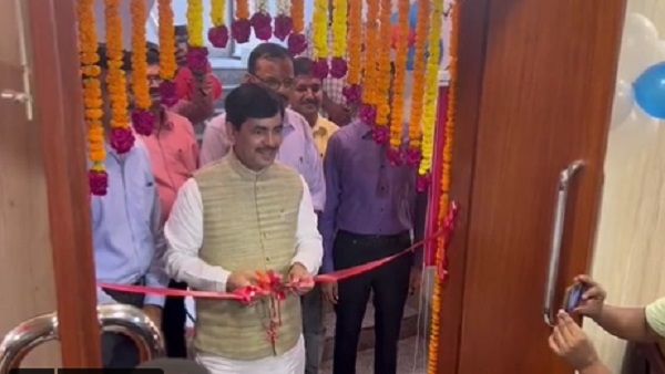 शाहनवाज हुसैन का वीडियो वायरल, बोले- फ्लाइट पर चढ़ा मंत्री के तौर पर, लौटा तो मंत्रालय ही भंग हो गया