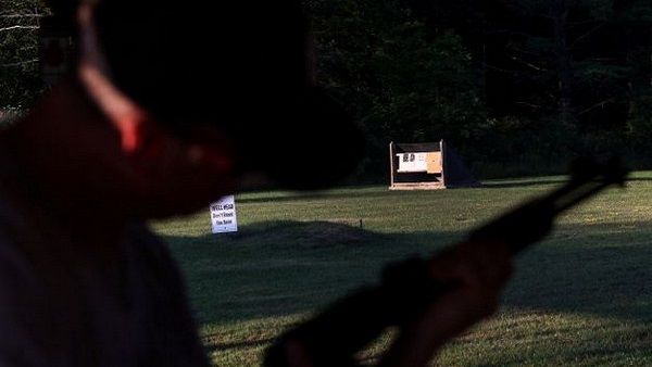 अमेरिका के ओरलैंडो में गोलीबारी, 7 लोग घायल