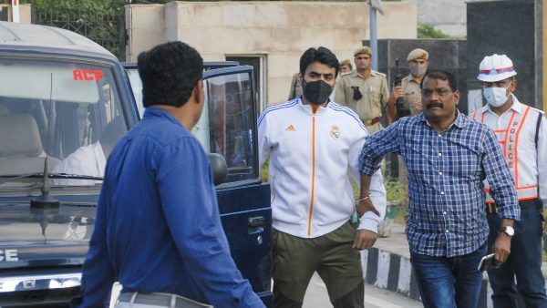 गालीबाज नेता Shrikant Tyagi को मिली बेल, गैंगस्टर एक्ट केस में जमानत