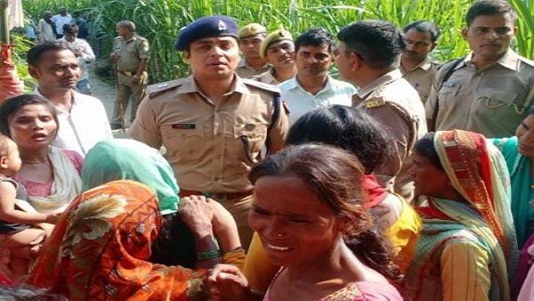 Mahrajganj News: झाड़फूंक करने वाले व्यक्ति का खून से लथपथ मिला शव,हत्या की आशंका