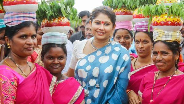 सीनियर IAS अफसर स्मिता सभरवाल ने बिलकिस बानो के लिए की न्याय की मांग, दोषियों की रिहाई को बताया गलत