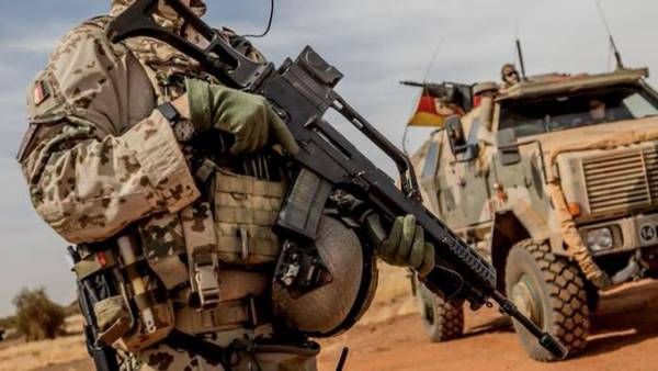 पश्चिमी अफ्रीकी देश माली फिर खूनी जंग की बनी गवाह, आतंकी हमलों में 42 सैनिकों की मौत