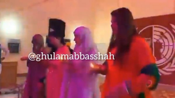 पाकिस्तान के प्रसिद्ध विश्वविद्यालय में फहराया गया तिरंगा, वंदे मातरम पर परफॉर्मेंस, हुआ बवाल, वीडियो देखिए