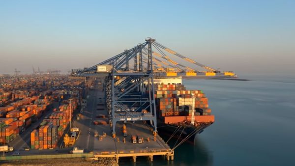 भारत के दो खास बंदरगाह का इस्तेमाल करेगा नेपाल, चीन-पाकिस्तान के मंसूबों पर फिरा पानी