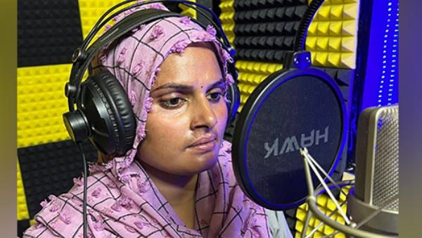 Farmani Naaz :'हर-हर शंभू' गाकर देवबंद उलेमाओं के निशाने पर फरमानी नाज, गाना गाकर चलाती हैं पूरा परिवार