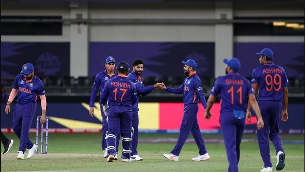 कुछ शानदार बदलाव, कुछ बड़े झटके, 2021 से कितनी अलग है इस बार की T20 वर्ल्ड कप टीम