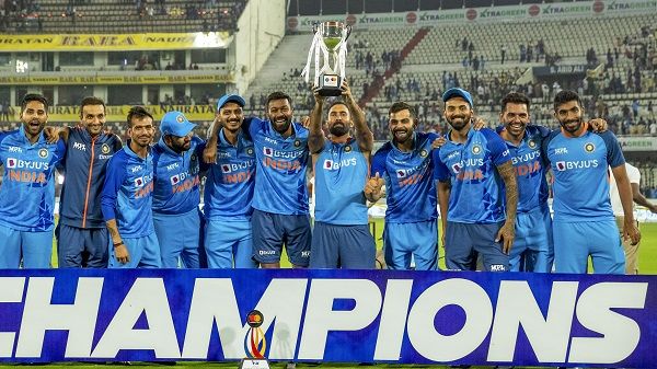 जैसे दिनेश कार्तिक को सपोर्ट किया, इस बॉलर को भी करो, श्रीसंत बोले- वो वर्ल्ड कप में अहम होगा