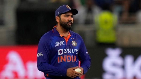 'मैं दीपक हुड्डा को बॉलिंग क्यों नहीं दे सका?' श्रीलंका से भी हारने के बाद रोहित ने दिया जवाब