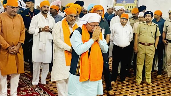 मुख्यमंत्री ने पहली पातशाही गुरुद्वारा में माथा टेका, HSGPC को लेकर कोर्ट के फैसले का किया स्वागत