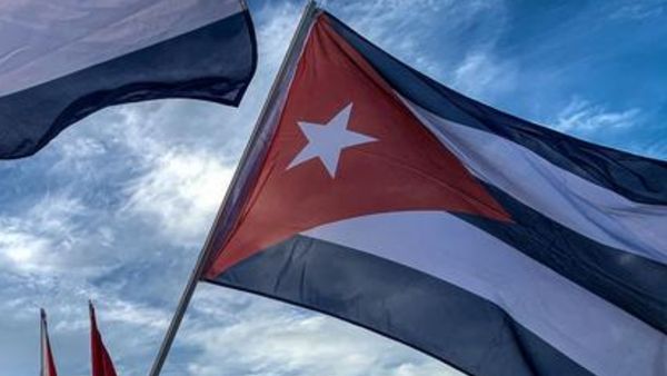 क्यूबा में हुआ अनोखा जनमत संग्रह, समलैंगिक, महिला सहित बूढ़ों को मिलेंगे कई अधिकार, जानिए और क्या है खास