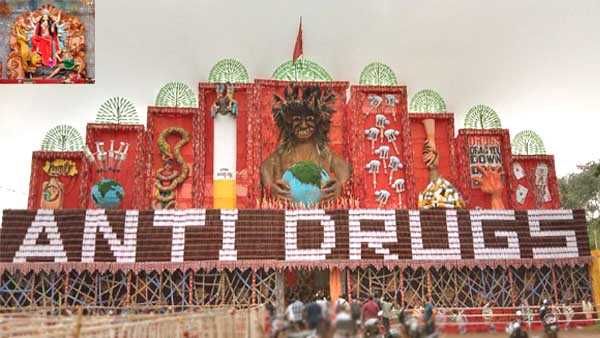 Video: Chhattishgarh में नवरात्रि पर्व पर नशा मुक्ति का संदेश, 25 हजार बोतलों से सजा भव्य पंडाल