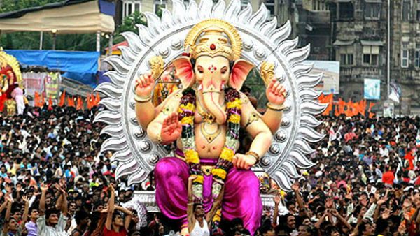 Ganesh Visarjan 2022 : अनंत चतुर्दशी पर ही क्यों होता है गणेश विसर्जन? क्या है शुभ मुहूर्त और विधि?