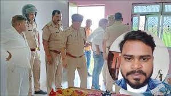 '10 साल तक मेरा शोषण किया', FB लाइव पर प्रेमिका के सामने ही प्रेमी ने खुद को मारी गोली