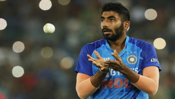 टी20 विश्व कप से बाहर हुए बुमराह, सोशल मीडिया पर फैंस बोले- अब भूल जाओ वर्ल्ड कप