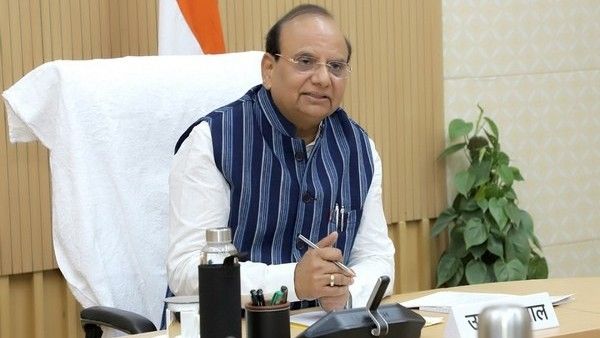 दिल्ली: 1000 लो-फ्लोर बसें खरीदने में भ्रष्‍टाचार? उपराज्यपाल ने CBI जांच को दी मंजूरी