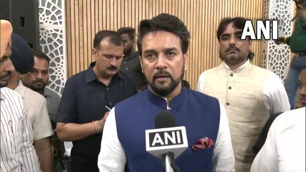 शौचालय में खाना रखने का मामला:अनुराग ठाकुर ने कार्रवाई के दिए आदेश, अधिकारी सस्पेंड