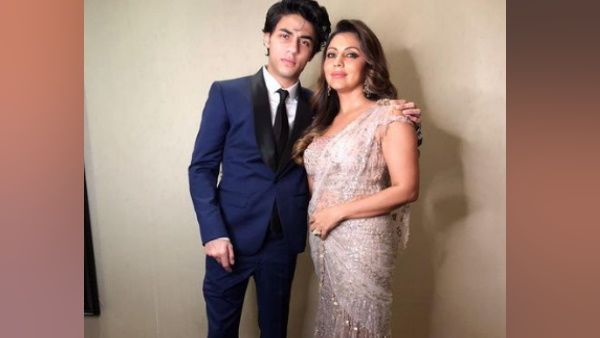 जितनी चाहों उतनी लड़कियों को डेट करो लेकिन...गौरी खान ने बेटे आर्यन को डेटिंग के लिए दी ये सलाह