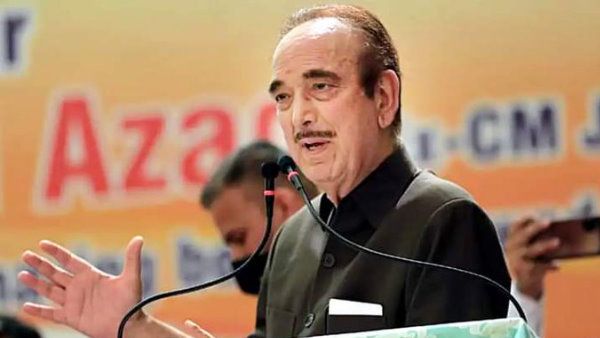 गुलाम नबी आजाद की जनसभा से पहले जम्मू में 20 कांग्रेसी नेताओं ने दिया इस्तीफा, करेंगे आजाद का समर्थन