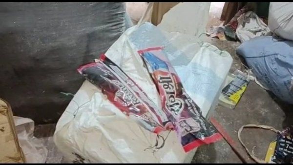 ग्वालियर में बन रही थी ब्रांडेड कंपनियों की नकली सिगरेट और पान मसाला, पुलिस ने मारा छापा