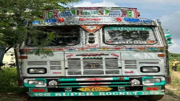 एमपी:हवाई जहाज में बैठकर पहुंचे नागालैंड और वहां से ले आए डोडा चूरा से भरा ट्रक