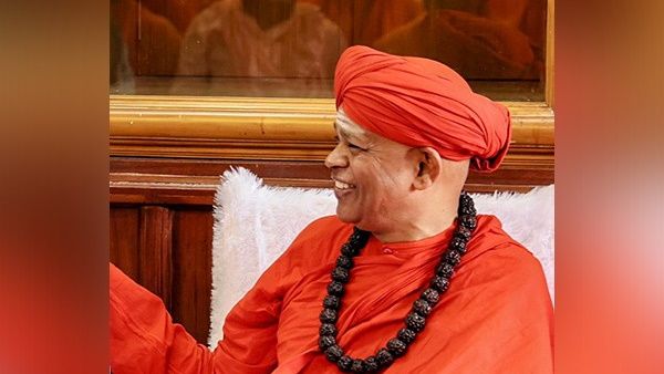 लिंगायत मठ के पुजारी को कोर्ट ने 14 दिन की न्‍यायिक हिरासत में भेजा,नाबालिग लड़कियों के यौन शोषण का है आरोप