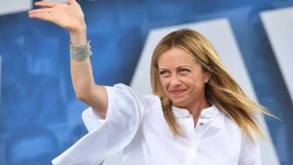 इटली में जिऑर्जिया मिलोनी की जीत पूंजीवाद को चुनौती है