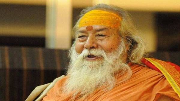 स्वातंत्र्य, साधुत्व और संन्यास का संगम जगद्गुरु शंकराचार्य स्वरूपानंद सरस्वती