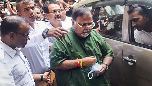 कोर्ट ने पार्थ चटर्जी को 21 सितंबर तक CBI रिमांड में भेजा