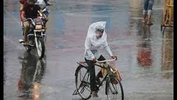 गोरखपुर में तेज बारिश से जनजीवन प्रभावित,किसानों को राहत