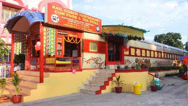 उत्तर पूर्व सीमांत रेलवे ने पुराने कोचों में किया बड़ा बदलाव, बेहतर अनुभव देने के साथ रोजगार सृजन है लक्ष्य