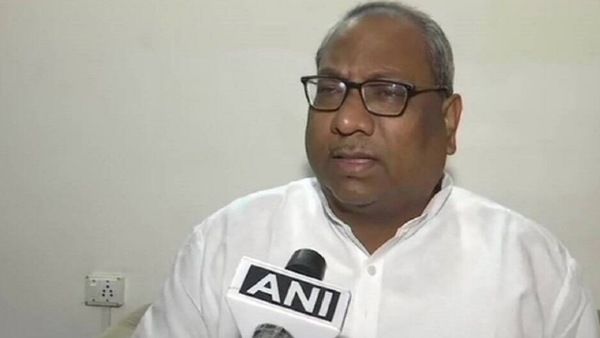 'मस्जिदों को स्वेच्छा से मंदिरों से दूर हटाया जाय, ना हो टकराव की स्थिति', बोले यूपी के मंत्री संजय निषाद