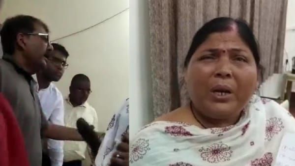 Satna: महिला पार्षद ने सरकारी अफसर पर उठाई चप्पल, जाने किस बात पर आया इतना गुस्सा