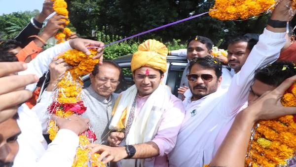 कांग्रेस का ट्वीट ही पीएफआई को दे रहा बढ़ावा, बोले भाजयुमों अध्यक्ष तेजस्वी सूर्या, राहुल पर निशाना