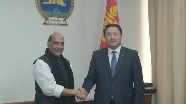 मंगोलिया में अपने दुश्मन के खिलाफ भारत ने खेल दिया बड़ा दांव, राजनाथ के प्लान से ड्रैगन का बौखलाना तय
