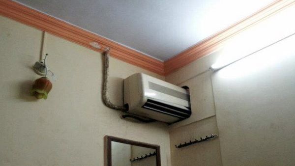 'लेकिन रिमोट किसके पास रहा...', दो कमरों में AC के साथ शख्स ने किया ऐसा जुगाड़, लोगों की नहीं रुक रही हंसी