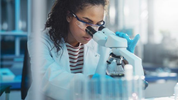 AD Scientific Index 2023: साइंस की दुनिया में भारत की धमक! 216 देशों के टॉप 2% वैज्ञानिकों में 52 भारतीय