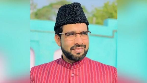 'मुस्लिम दो शादी करते हैं तो दोनों पत्नियों का सम्मान करते हैं, लेकिन...', AIMIM नेता के बयान पर मचा हंगामा