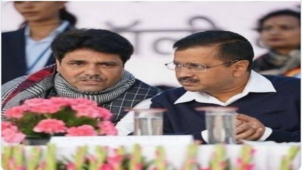 'भगवान गणेश-लक्ष्मी से दिक्कत है तो BJP वाले पाकिस्तान चले जाए', AAP MLA बोले- नहीं तो केजरीवाल का करें समर्थन