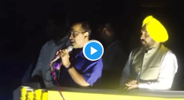 केजरीवाल ने गुजरात में लगाए जय श्री राम के नारे, बोले- मुझे भगवान ने कंस के वंशजों के खात्मे के लिए भेजा