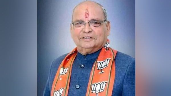 'विद्या मांगो तो सरस्वती को पटाओ, बल मांगो तो दुर्गा को पटाओ...', BJP नेता बंशीधर भगत के बिगड़े बोल