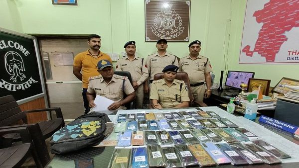बांग्लादेश-नेपाल की सीमा पर खपाए जा रहे मप्र से चोरी मोबाइल, बीना पुलिस के हत्थे चढ़ा गिरोह