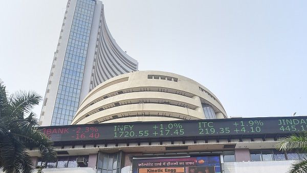 Share Market: दिवाली-बलिप्रतिप्रदा के मौके पर आज बंद रहेगा शेयर बाजार