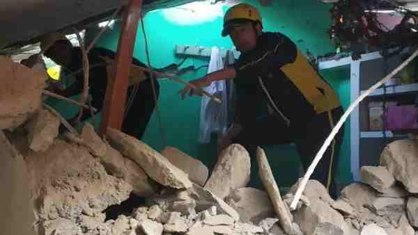 Chamoli Landslide: चमोली में लैंडस्लाइड के बाद एक मकान क्षतिग्रस्त, NDFR ने बरामद किए दो शव