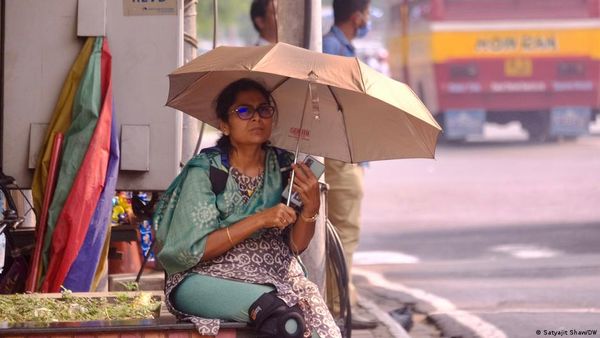 भारत में गर्मी से मरने वालों की संख्या बढ़ीः रिपोर्ट