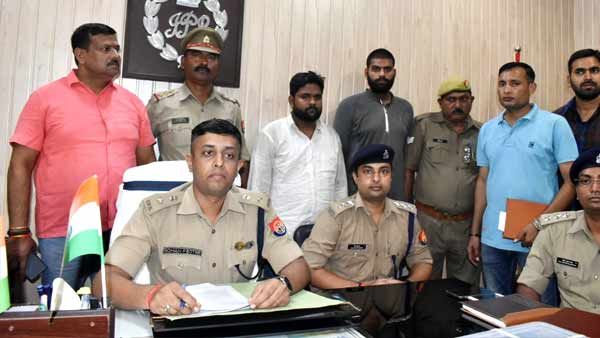 गाजीपुर : चाची ने किया गलत काम का विरोध तो 'मुंहबोले' भतीजे ने कर दी हत्या, पुलिस ने किया खुलासा