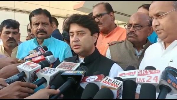 Jyotiraditya scindia: 'प्रदेश ही नहीं देश के लिए भी मुलायम सिंह जी के जाने से हुई है क्षति'-सिंधिया