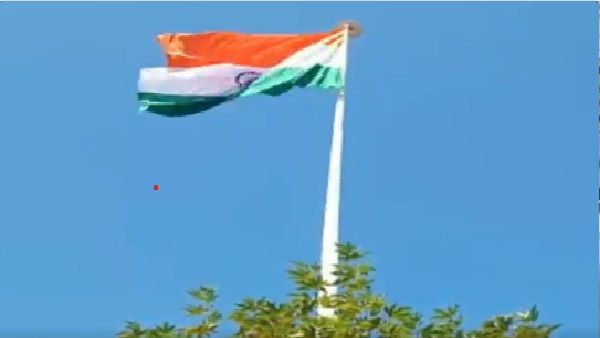 जम्मू-कश्मीर के लंगेट में लगाया गया 108 फीट ऊंचा तिरंगा, जानिए आखिर क्यों खास है ये जगह
