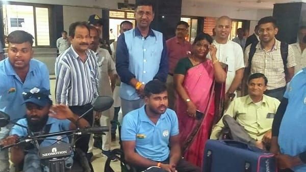 Success story : कलेक्टर के सपोर्ट से दिव्यांगों ने जीती जंग, अब इंडियन क्रिकेट टीम का बने हिस्सा